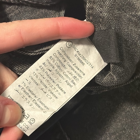 Black Jeans (SHEIN’s brand: DAZY) - Picture 8 of 9